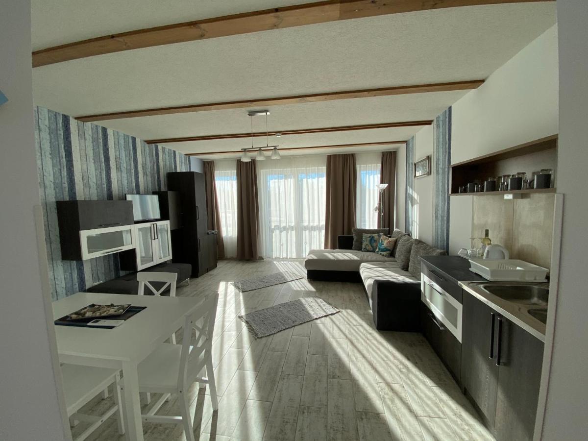 Platan Apartmanhaz Balatongyorok Exterior photo