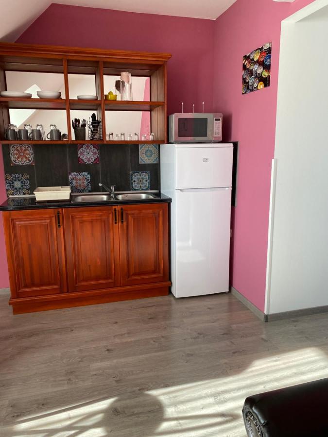 Platan Apartmanhaz Balatongyorok Exterior photo